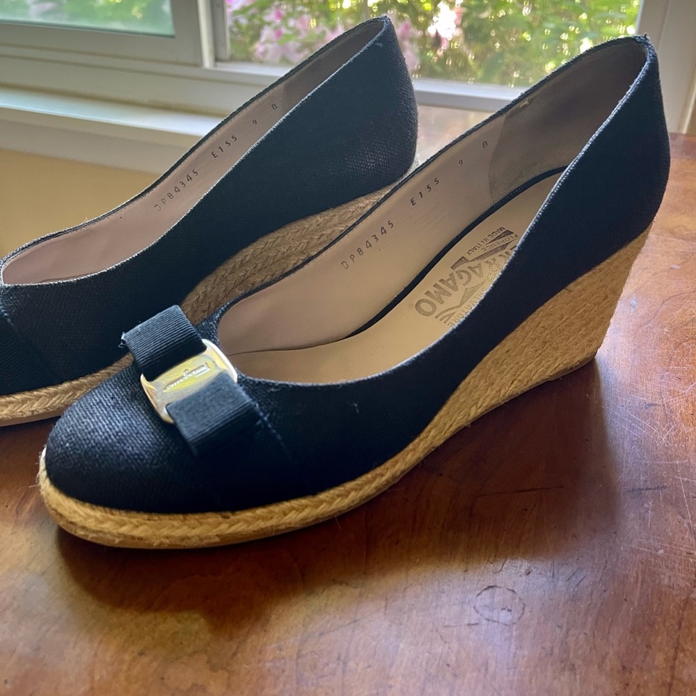 Salvatore Ferragamo Black Espadrilles 9 - Picture 2 of 4